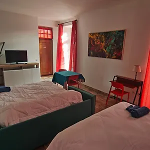 https://nelly-apartaments.it-lombardy.com